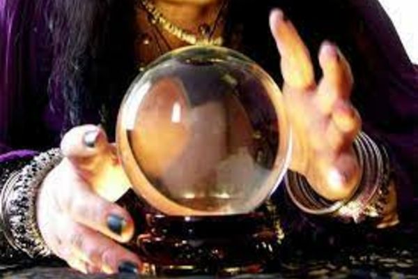 Câți oameni din lume mai cred în magie și vrăjitorie în 2022 - Rusia este în top - Studiul global care dă totul peste cap