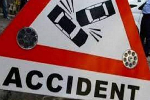 Doi botoșăneni s-au tamponat în județul Suceava