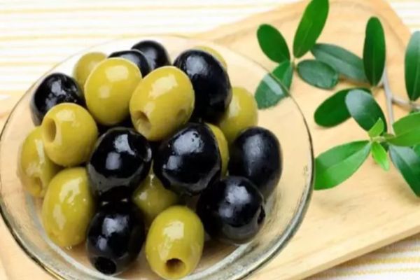 Adevărata diferență dintre măslinele negre și cele verzi - Care sunt mai bune pentru sănătate