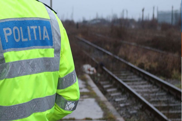 Un adolescent a rămas fără un picior după ce a fost lovit de tren
