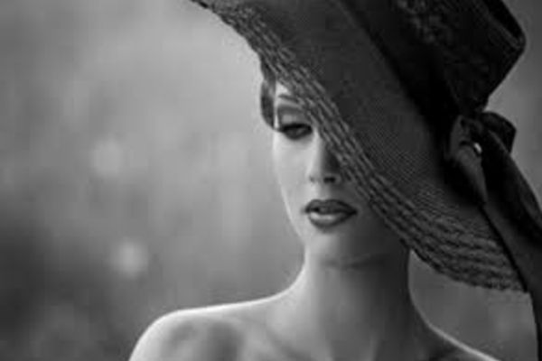 10 sfaturi de bune maniere care arată că ești o adevărată "doamnă"