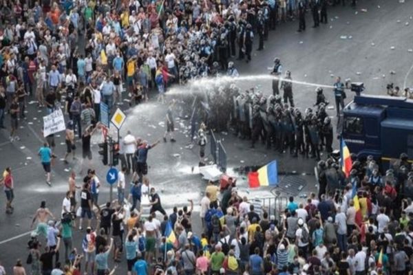 Carmen Dan, despre protestele din 10 august: „Am convingerea că totul a făcut parte dintr-un plan bine organizat”