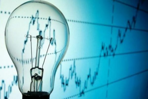 Primar, acuzat că a plătit din bani publici curentul pentru firma fiului său timp de 6 ani. Prejudiciul adus comunei este considerabil