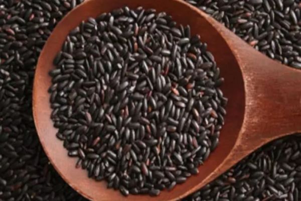 Superalimentul care nu trebuie să lipsească din alimentaţia ta. În Antichitate se murea pentru el!