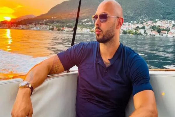 Andrew Tate numără zilele de arest! Discuție cu gardianul închisorii - Ce i-a spus acestuia