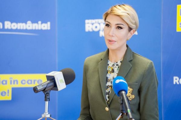 Raluca Turcan: "Asigurăm dreptul persoanelor cu dizabilităţi la cultură"