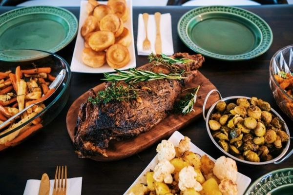 Cel mai periculos aliment de pe masa de Paște - Medicii atrag atenția