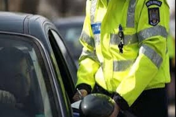 Modificare importantă a legii rutiere. Șoferii agresivi, amendați în baza filmărilor și pozelor de amator