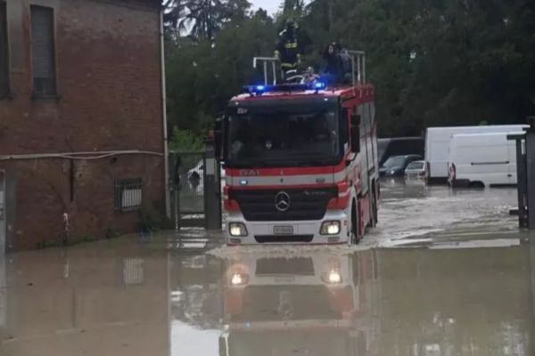 Ciclonul care a devastat Italia se apropie de România! Anunțul ANM: unde va lovi potopul