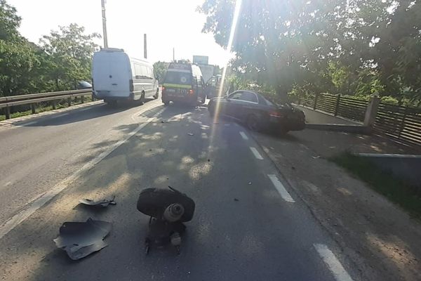 Carambol cu patru autovehicule pe raza localității Plopeni