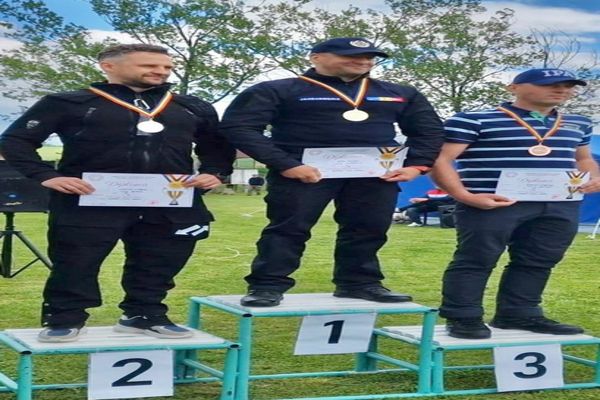 Cel mai bun trăgător la pistolul 7.65 mm este un jandarm din Suceava
