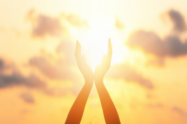 VREMEA 16 IUNIE. ZI CĂLDUROASĂ, CU TEMPERATURI DE PÂNĂ LA 34 DE GRADE