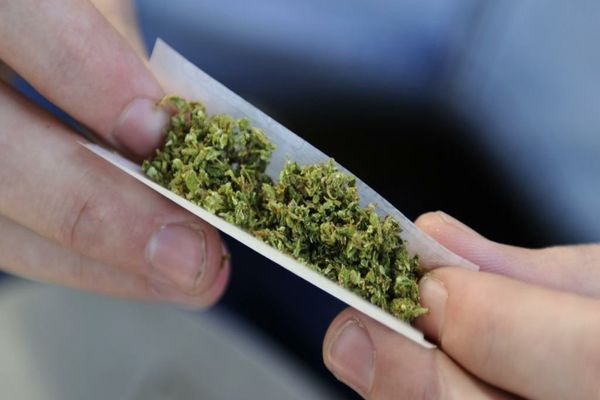 Câte urgențe au fost înregistrate anul trecut doar la cazuri de consum de droguri