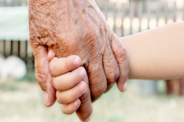 Copii morți în azilul groazei din Mureș, îngropați pe câmp - Detalii ȘOCANTE care pot afecta emoțional