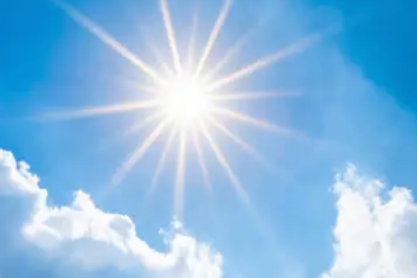 VREME NEOBIȘNUIT DE CALDĂ PÂNĂ LA SFÂRȘITUL LUNII IANUARIE: TEMPERATURILE POT AJUNGE PÂNĂ LA 18 GRADE