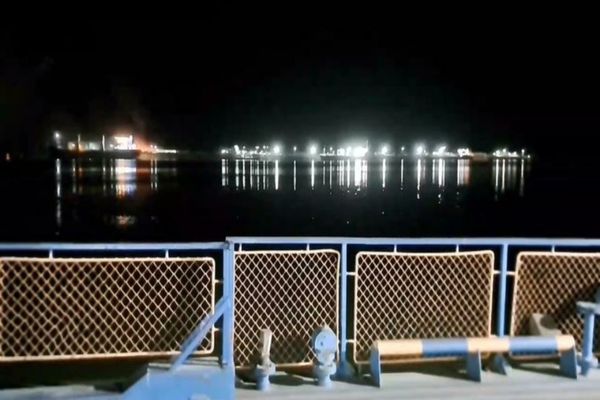 Rușii au bombardat masiv Orlovka, punctul de frontieră vecin cu Isaccea. Pontonul de acostare a bacului a fost scufundat