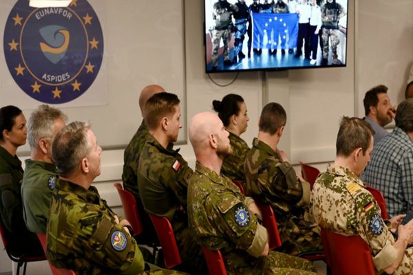 România trimite trupe în Orientul Mijlociu. Militarii români vor lupta împotriva rebelilor Houthi 