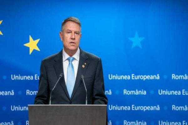 IOHANNIS, MESAJ ÎN MEMORIA ROMILOR UCIȘI ÎN HOLOCAUST: TREBUIE SĂ SANCŢIONĂM COMPORTAMENTELE CE PREJUDICIAZĂ ORICE FEL DE PERSOANĂ