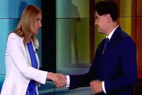 SELLY, DEZVĂLUIRI LA CULISELE STATULUI PARALEL. CUM RĂSPUNDE ACUZAȚIILOR ÎN SCANDALUL DROGURILOR DE LA FESTIVALUL BEACH, PLEASE