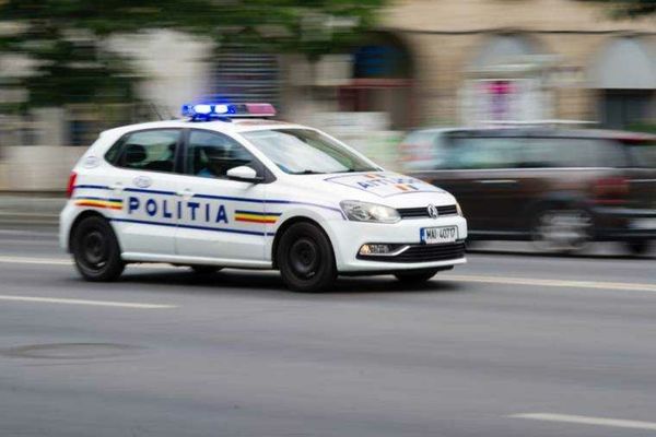 Mobilizare masivă la final de an. Polițiștii au intervenit la aproape 2.500 de evenimente pe 31 decembrie