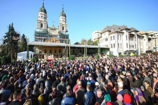 A ÎNCEPUT PELERINAJUL SFINTEI PARASCHEVA DIN IAȘI