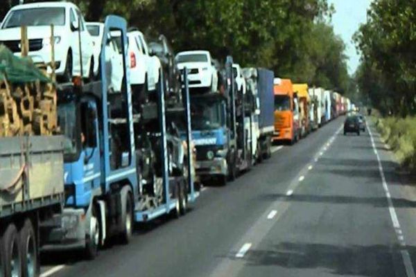 India, noua sursă de şoferi pentru companiile de transport din România