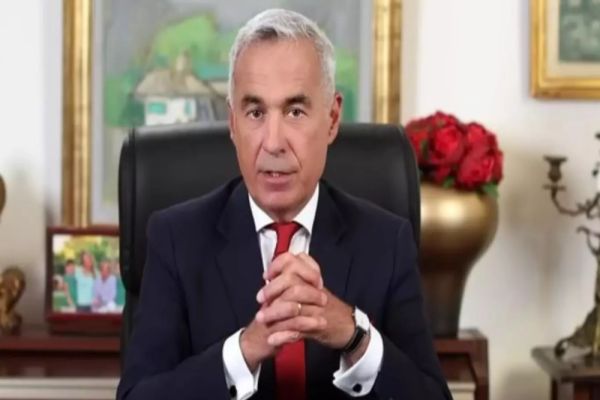 CONTESTAȚIA DEPUSĂ DE AVOCAȚII LUI CĂLIN GEORGESCU LA MĂSURA CONTROLULUI JUDICIAR. MAGISTRAȚII AU DECIS AMÂNAREA ȘEDINȚEI