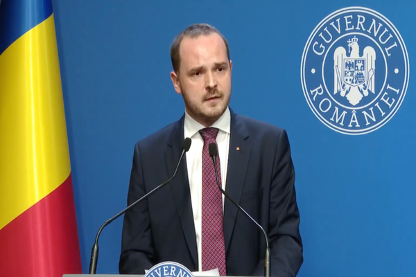 ROGOBETE, PROMISIUNE DIRECTĂ: VA MÂNCA ÎN SPITAL CE PRIMESC PACIENȚII, ALĂTURI DE MANAGER