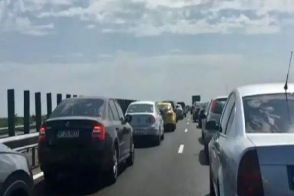 REVOLUȚIE ÎN TRAFIC! PERMISELE AUTO NU VOR MAI FI VALABILE LA FEL PENTRU TOȚI ȘOFERII. CE SCHIMBĂRI PREGĂTEȘTE MAI