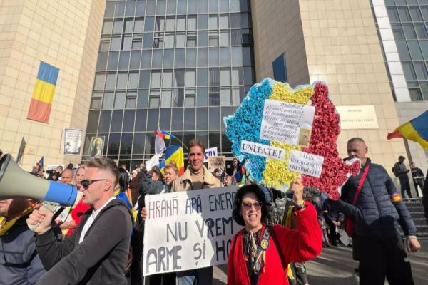 CĂLIN GEORGESCU A AJUNS ÎN FAȚA MAGISTRAȚILOR, DUPĂ CE A CONTESTAT MĂSURA CONTROLULUI JUDICIAR