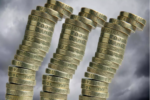 Băncile din Bulgaria, asaltate de oameni care aduc kilograme de leva, în monede, pentru a le schimba în euro