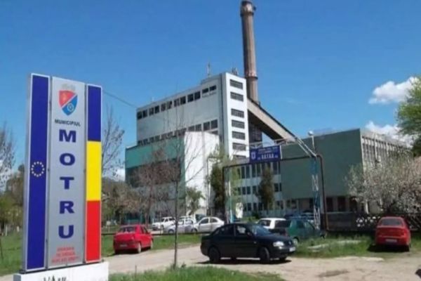 Românii, condamnați să înghețe în case din cauza austerității inumane impuse de Bolojan