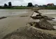 VIDEO Podul provizoriu de la Milișăuți, rupt de ape după doar cinci zile de la deschidere
