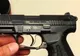 Bărbat prins cu un pistol asupra sa, după ce a fost lovit de o mașină