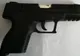 Pistol fără acte, descoperit la Vama Siret FOTO