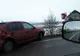 Un șofer a pierdut controlul volanului și a intrat pe contrasens, lovind un alt autoturism FOTO