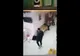 Două gospodării cuprinse de flăcări în localitatea Brădățel VIDEO