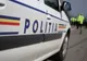 Urmărire în trafic la Vicovu de Sus. Un tânăr cu poliția pe urme a intrat în coliziune cu mașina în gardul unui imobil