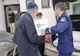 Acțiuni pentru persoanele fără adăpost desfășurate de polițiștii suceveni