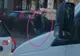 Bărbat amendat de poliție după ce s-a plimbat cu arma la vedere pe străzile Sucevei FOTO