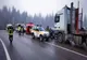 Accident cumplit în județul Suceava! O persoană a murit, trei au fost transportate la spital (FOTO/VIDEO)