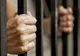 Bărbatul care a lovit o femeie peste fund cu palma, dus la penitenciar