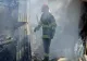 INCENDIU PUTERNIC ÎNTR-O GOSPODĂRIE DIN ZONA TURISTICĂ POIANA MĂRULUI, SUCEAVA