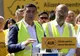 GEORGE SIMION ANUNȚĂ CONSTRUIREA UNUI CENTRU COMUNITAR LA BROȘTENI, ZONĂ AFECTATĂ DE INUNDAȚII. AUR CONSTRUIEȘTE ÎN ZONĂ ȘI PATRU CASE PENTRU SINISTRAȚI