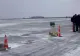 Haos pe Aeroportul Suceava, după ce pista a fost paralizată de gheață. Mai multe zboruri au fost amânate. Sute de pasageri, blocați în terminal - VIDEO