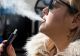 Țigările electronice, vape-urile și dispozitivele de încălzit tutun ar putea fi interzise în spațiile publice închise