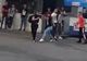 Scene violente în Fălticeni. Mai mulți tineri s-au luat la bătaie în autogară