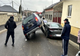 Un Duster a rămas suspendat în urma unui accident rutier