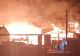 Incendiu de proporții într-o gospodărie din județul Suceava. Flăcările amenință o pădure din zonă-VIDEO